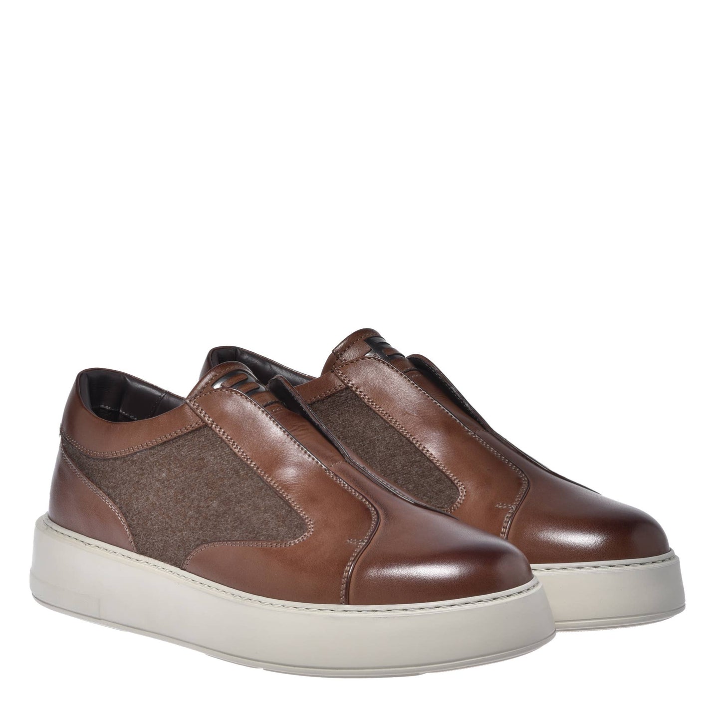 Chaussures en cuir beige Baldinini d'Cromos