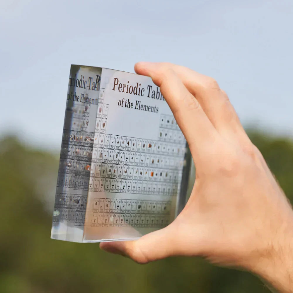 Cromos | Tableau périodique lumineux Elementa avec éléments réels – décoration scientifique LED éducative
