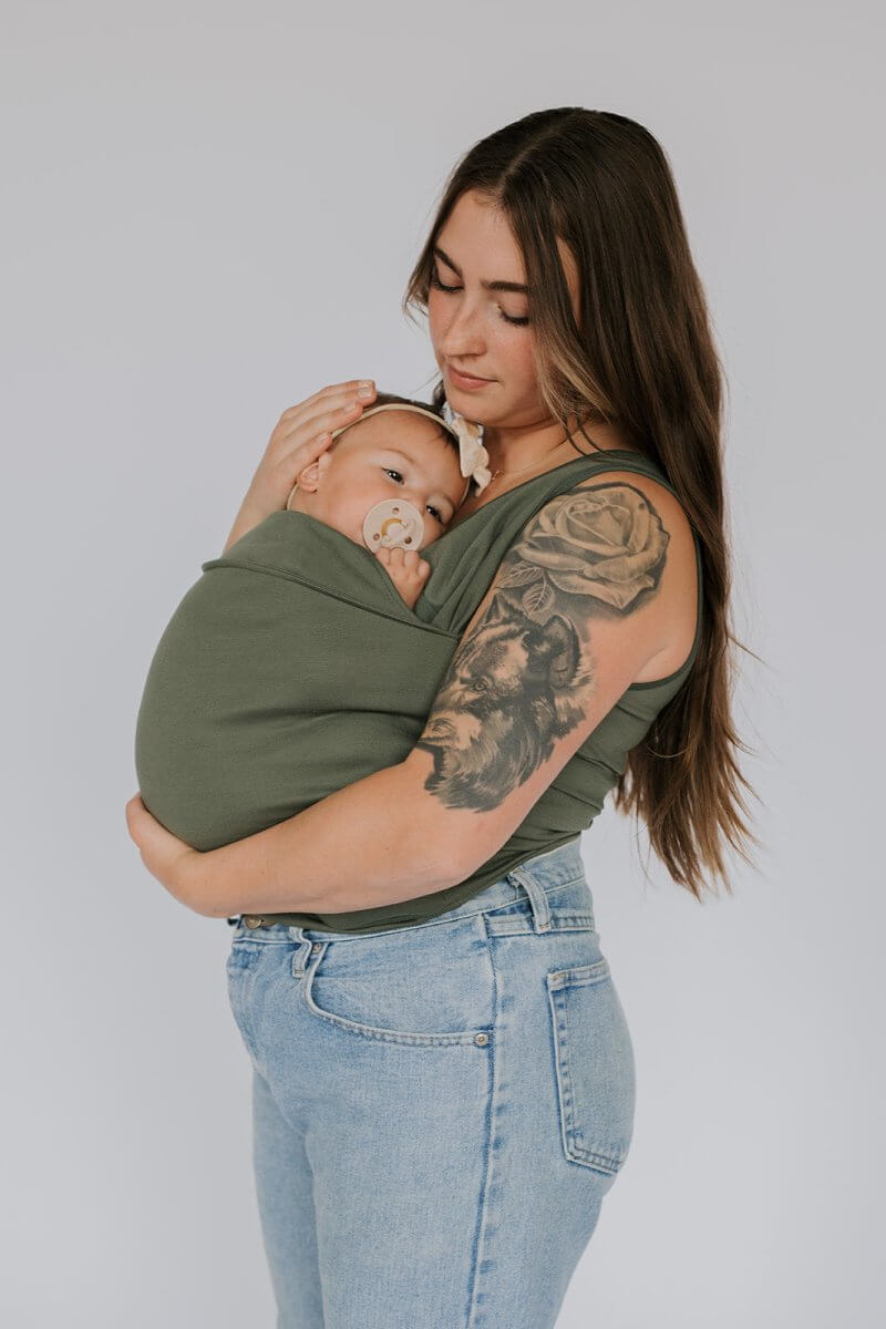 Cromos | T-Shirt de Portage Bébé avec Fonction Allaitement – CarryMe