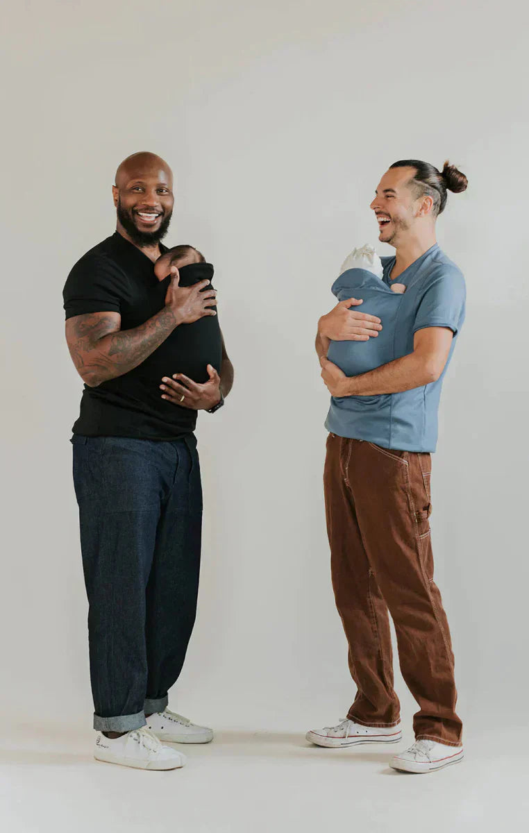 Cromos | T-Shirt de Portage Bébé avec Fonction Allaitement – CarryMe