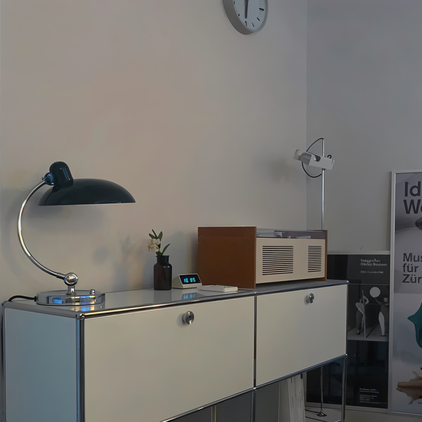 Cromos | Lampe de bureau vintage Virella réglable en fer – design industriel élégant et éclairage décoratif moderne