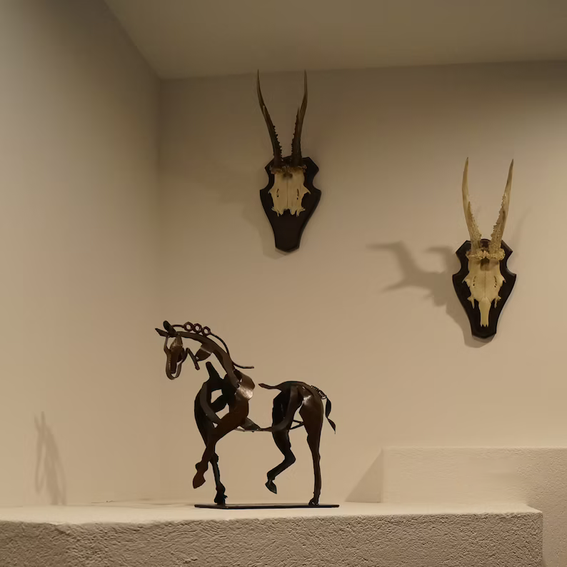 Cromos | Statue de Cheval Artisanale Décorative – Ferro