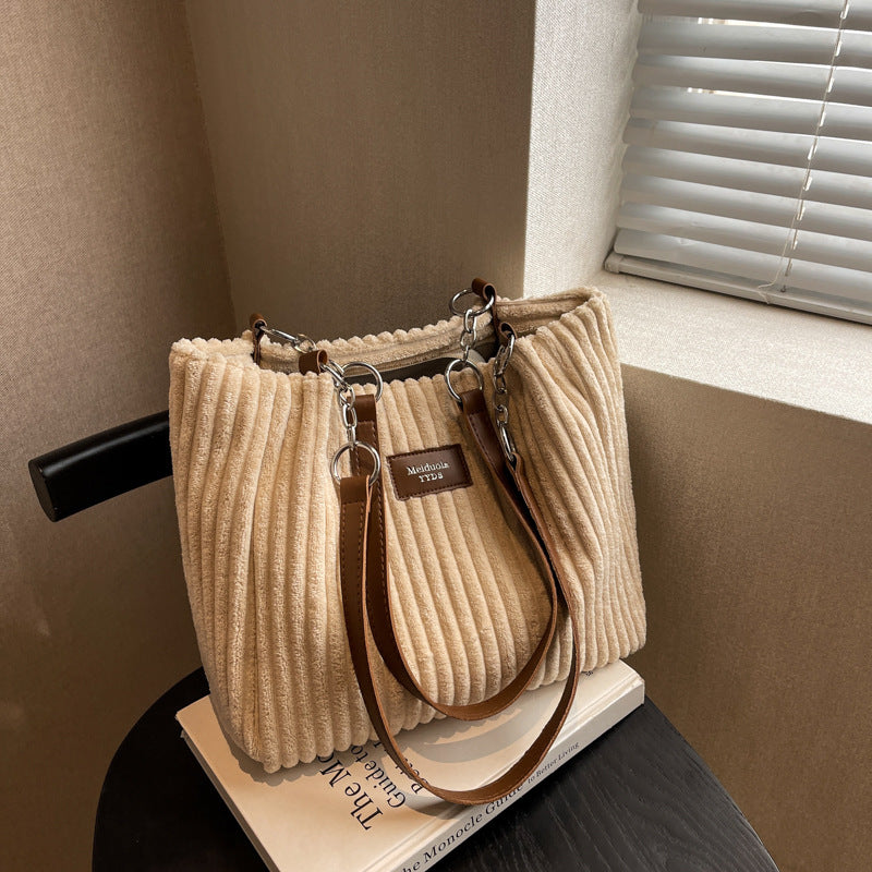 Cromos | Sac à Bandoulière en Velours Côtelé – Amelia