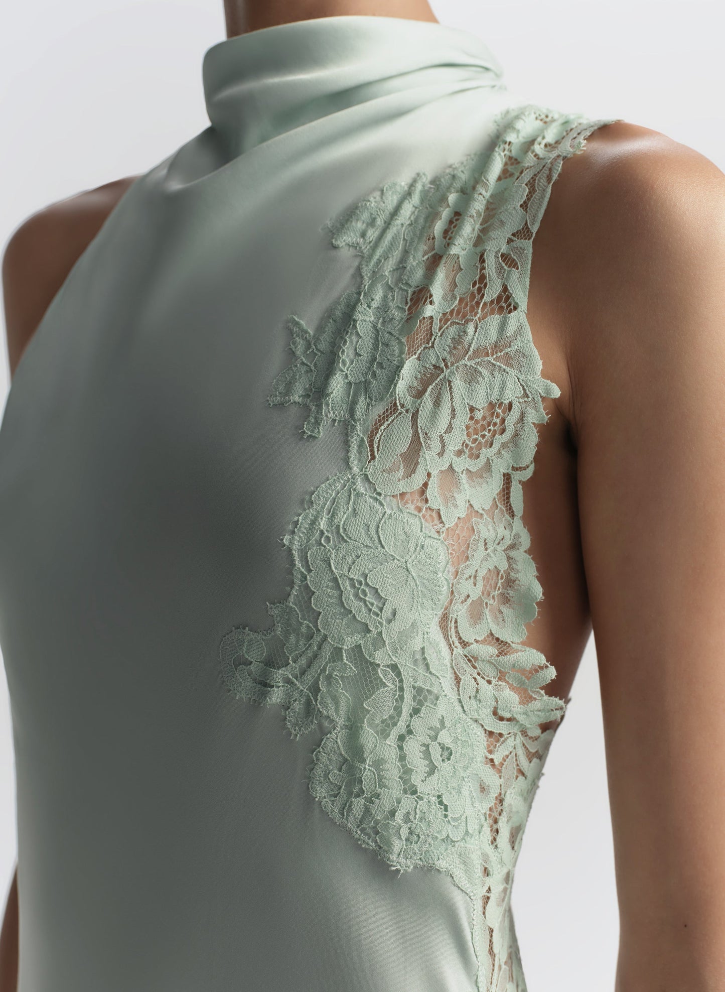 Robe longue Cromos Joséphine en satin et dentelle