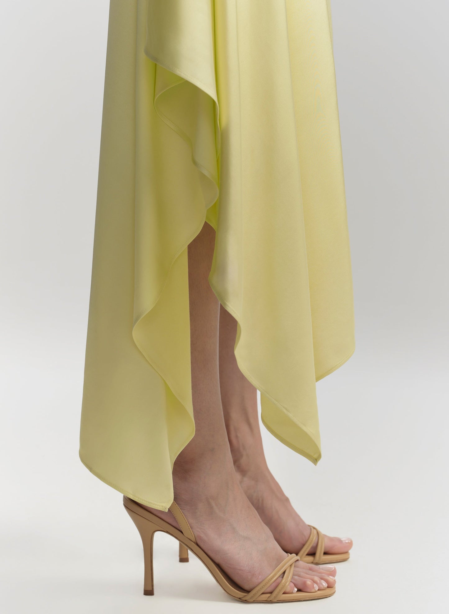 Robe midi asymétrique en satin Cromos Lyn