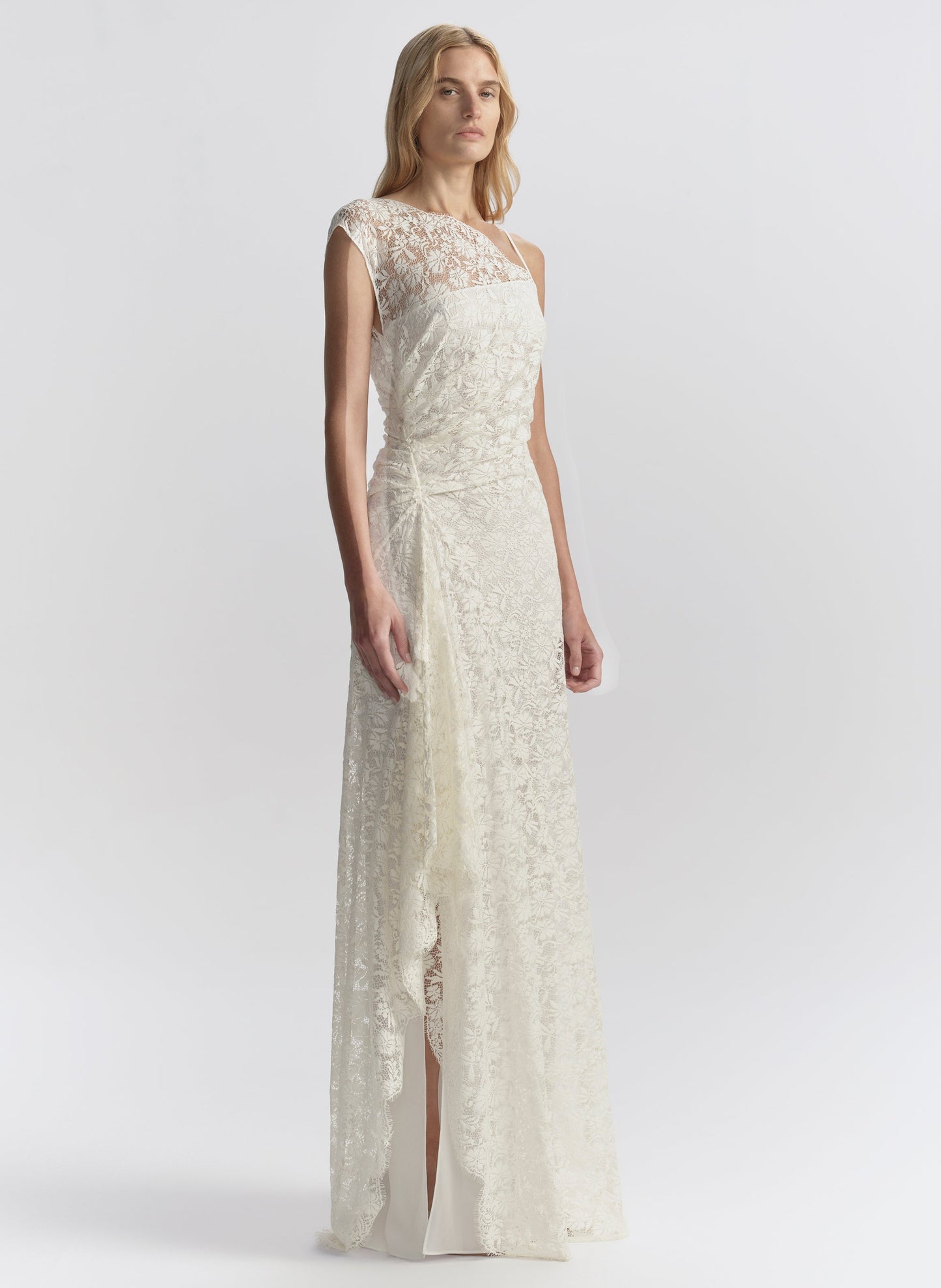 Robe en dentelle Cromos Gia