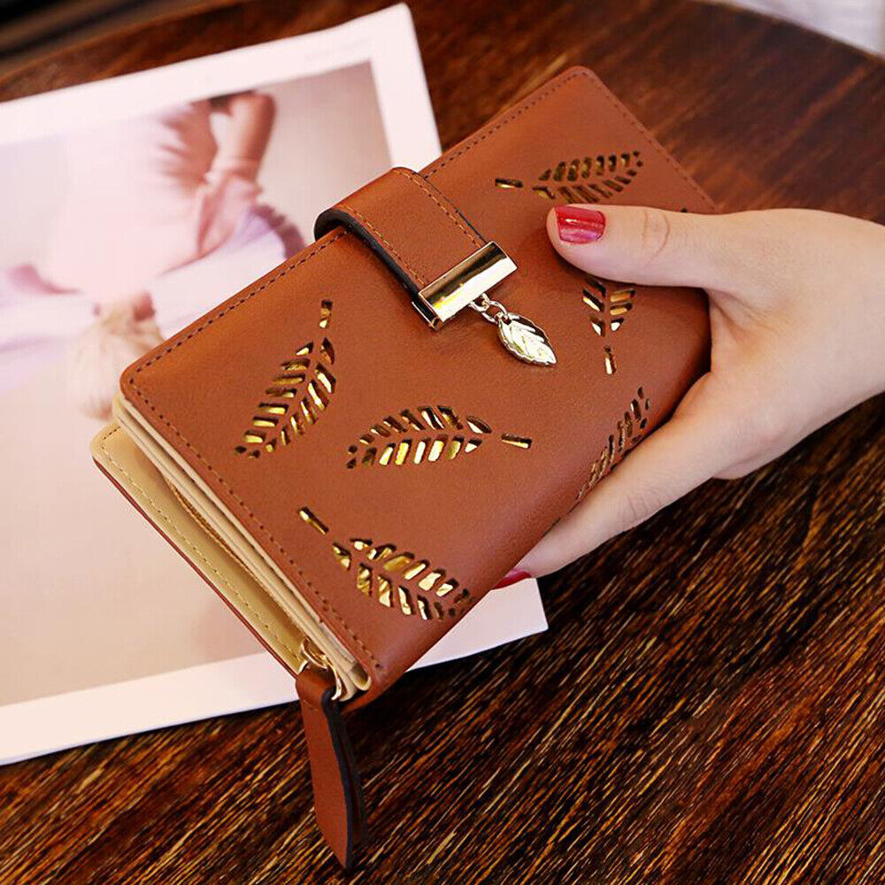Cromos | Portefeuille en cuir à feuilles dorées élégant design raffiné luxe moderne