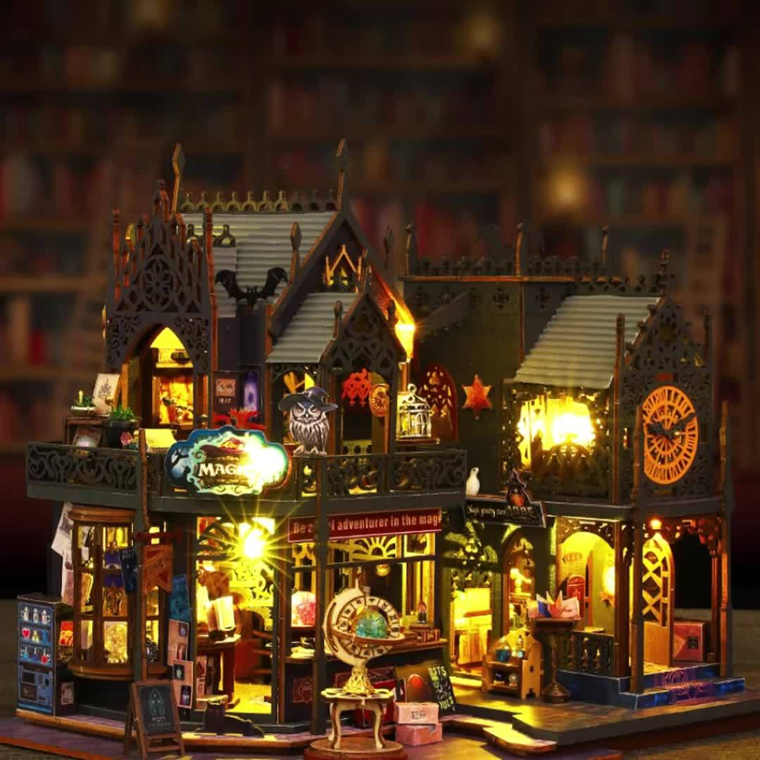 Cromos | Maison de livres envoûtante puzzle en bois 3D avec éclairage magique décoratif artistique
