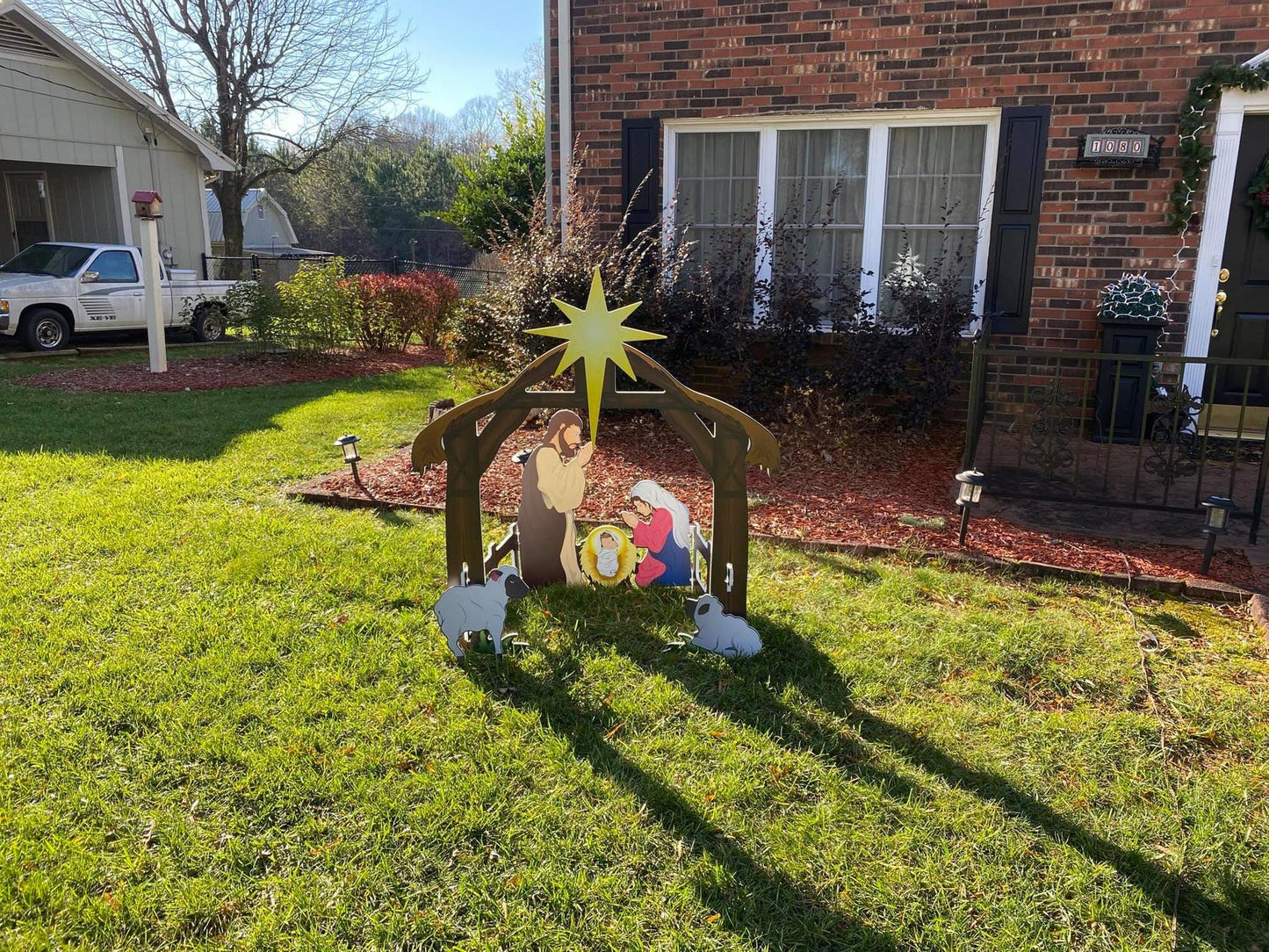 Cromos | Décoration Jardin Festive Résistante – MajesticNativity