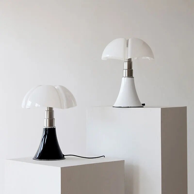 Cromos | Lampe de Table Fleur Élégante